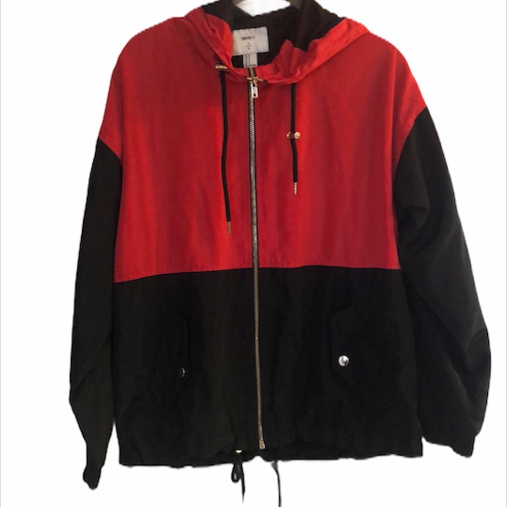 🌟Sz. Med. Forever 21 Black/red Jacket
